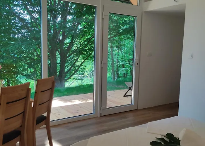 بيت للعطل Kr'bee Mala Nedelja